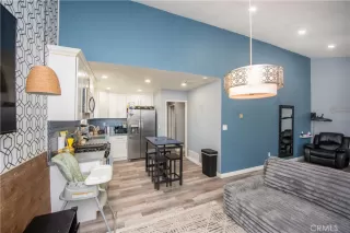 Photo #5: IG26126838 Listing 