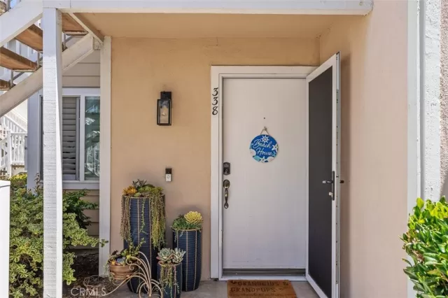 MLS: IG26145184 Condo For Sale