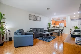 Photo #1: IN24135843 Listing