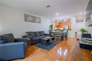 Photo #3: IN24135843 Listing