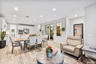 Photo #3: IV22259306 Listing 