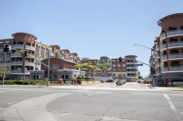 MLS: IV23005561 Condo For Sale