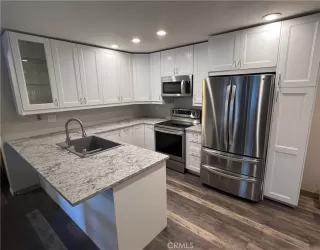 Photo #6: IV23035387 Listing