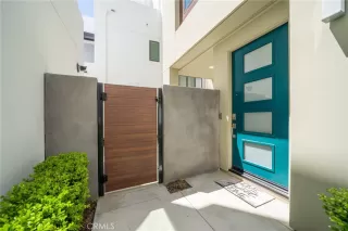 Photo #3: IV23065893 Listing 