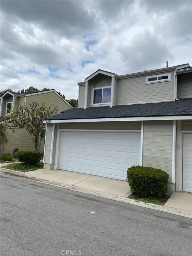 MLS: IV23081695 Condo For Sale