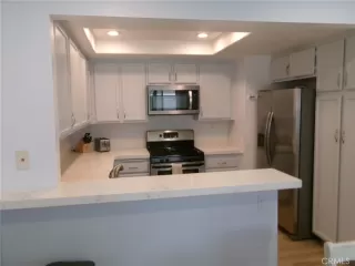 Photo #3: IV23081695 Listing 