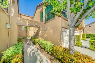 Photo #1: IV23084786 Listing