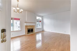 Photo #4: IV23105729 Listing 