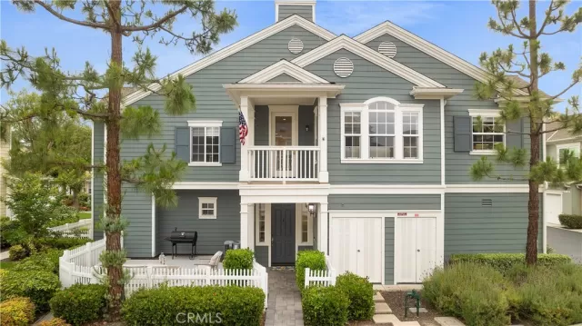 MLS: IV23107106 Condo For Sale