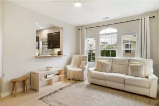 Photo #4: IV23107106 Listing 