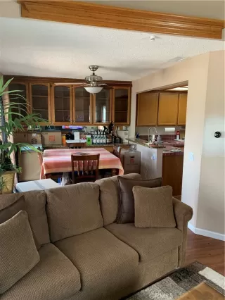 Photo #2: IV23111100 Listing