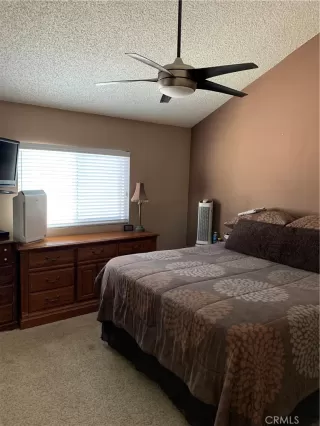 Photo #3: IV23111100 Listing