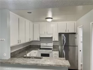 Photo #5: IV23117497 Listing 