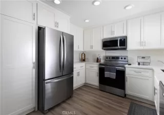 Photo #3: IV23127291 Listing 