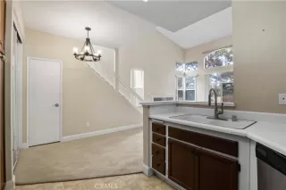 Photo #5: IV23170945 Listing 