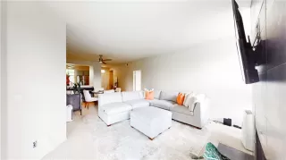 Photo #3: IV23176137 Listing 