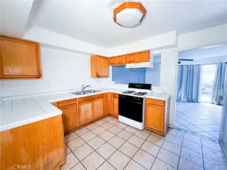 Photo #2: IV23189492 Listing