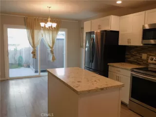 Photo #6: IV23197686 Listing 