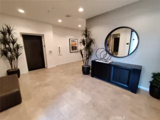 Photo #2: IV23225731 Listing 