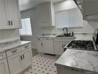 Photo #1: IV23231017 Listing 