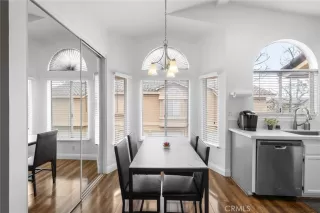 Photo #4: IV24062978 Listing 