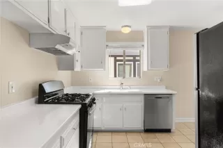 Photo #6: IV24064691 Listing 