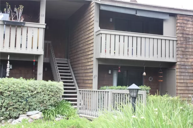 MLS: IV24101280 Condo For Sale