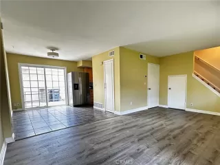 Photo #1: IV24117443 Listing 