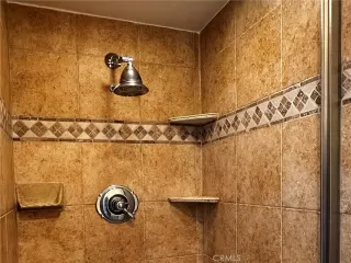 Photo #6: IV24117443 Listing 