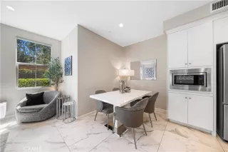 Photo #5: IV24132600 Listing