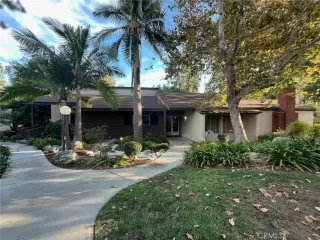 Photo #6: IV24137911 Listing 