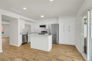 Photo #6: IV24142353 Listing