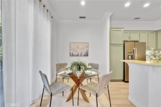 Photo #6: IV24159638 Listing 