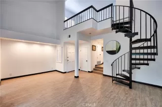 Photo #2: IV24207859 Listing 