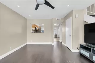 Photo #5: IV24209086 Listing 