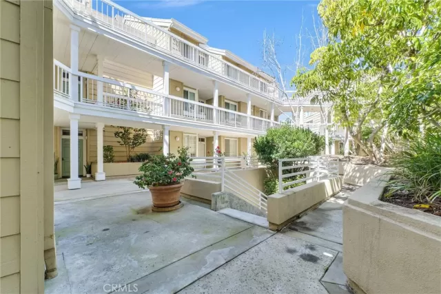 MLS: IV24231385 Condo For Sale