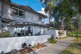 Photo #3: IV24243181 Listing 