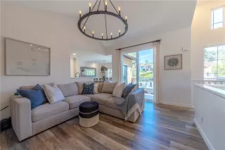 Photo #4: IV25067733 Listing 