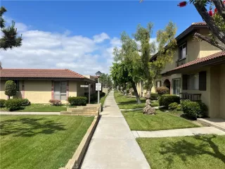 Photo #1: IV25103705 Listing 