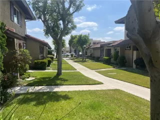 Photo #2: IV25103705 Listing 