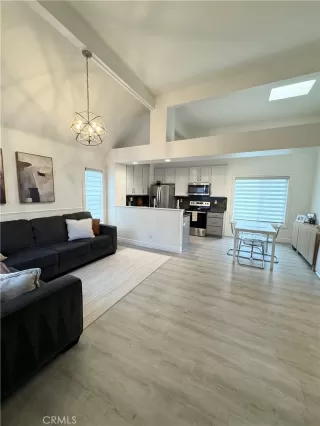 Photo #6: IV25106027 Listing 