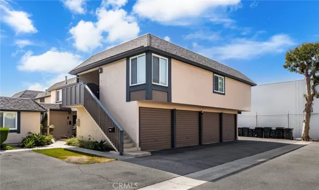 MLS: IV25123824 Condo For Sale