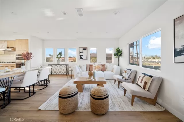 MLS: IV25130973 Condo For Sale