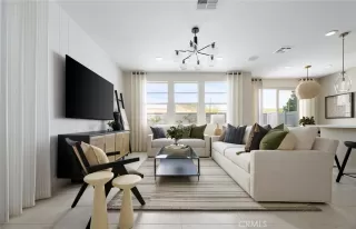 Photo #3: IV25135615 Listing