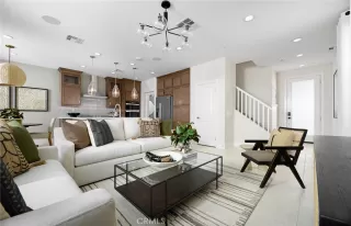 Photo #4: IV25135615 Listing