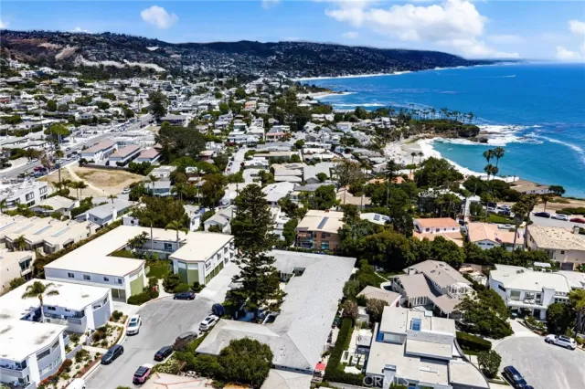 MLS: IV25154235 Condo For Sale