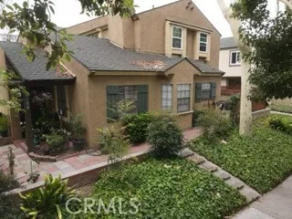 MLS: IV25166137 Condo For Sale