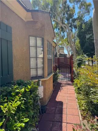 Photo #5: IV25166137 Listing