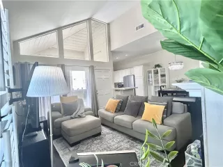 Photo #3: IV25202985 Listing 