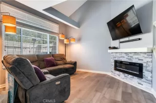 Photo #4: IV25220366 Listing 